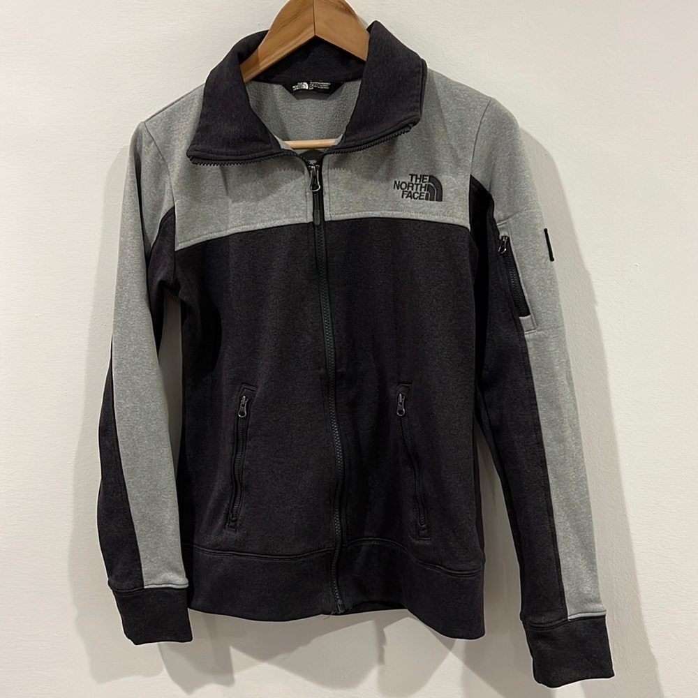 North Face Gray Full Zip Outdoor Athletic Jacket Arm Patch Logo Mock Nec…